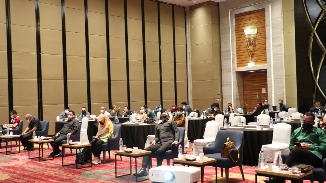 PENGUATAN PENGAWAS PARTISIPATIF MELALUI PEMBERDAYAAN ALUMNI SEKOLAH KADER PENGAWAS PARTISIPATIF