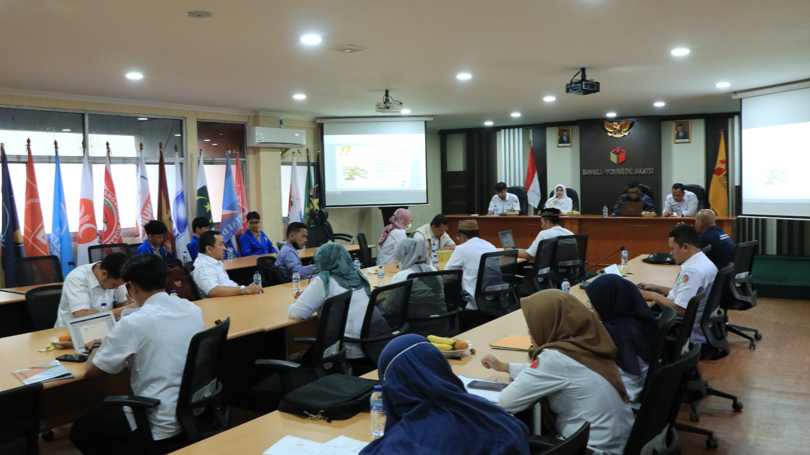 Perkuat Keterbukaan Informasi Publik, Bawaslu DKI Jakarta Undang Komisi Informasi DKI Jakarta Dalam Penguatan Pemahaman PerKI 1 Tahun 2019