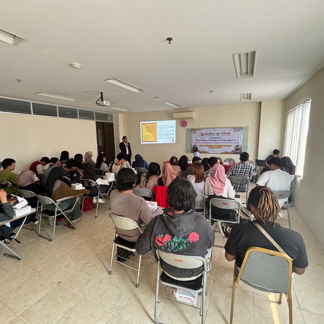 Bawaslu DKI Jakarta Roadshow Ke Kampus UTAâ€™45