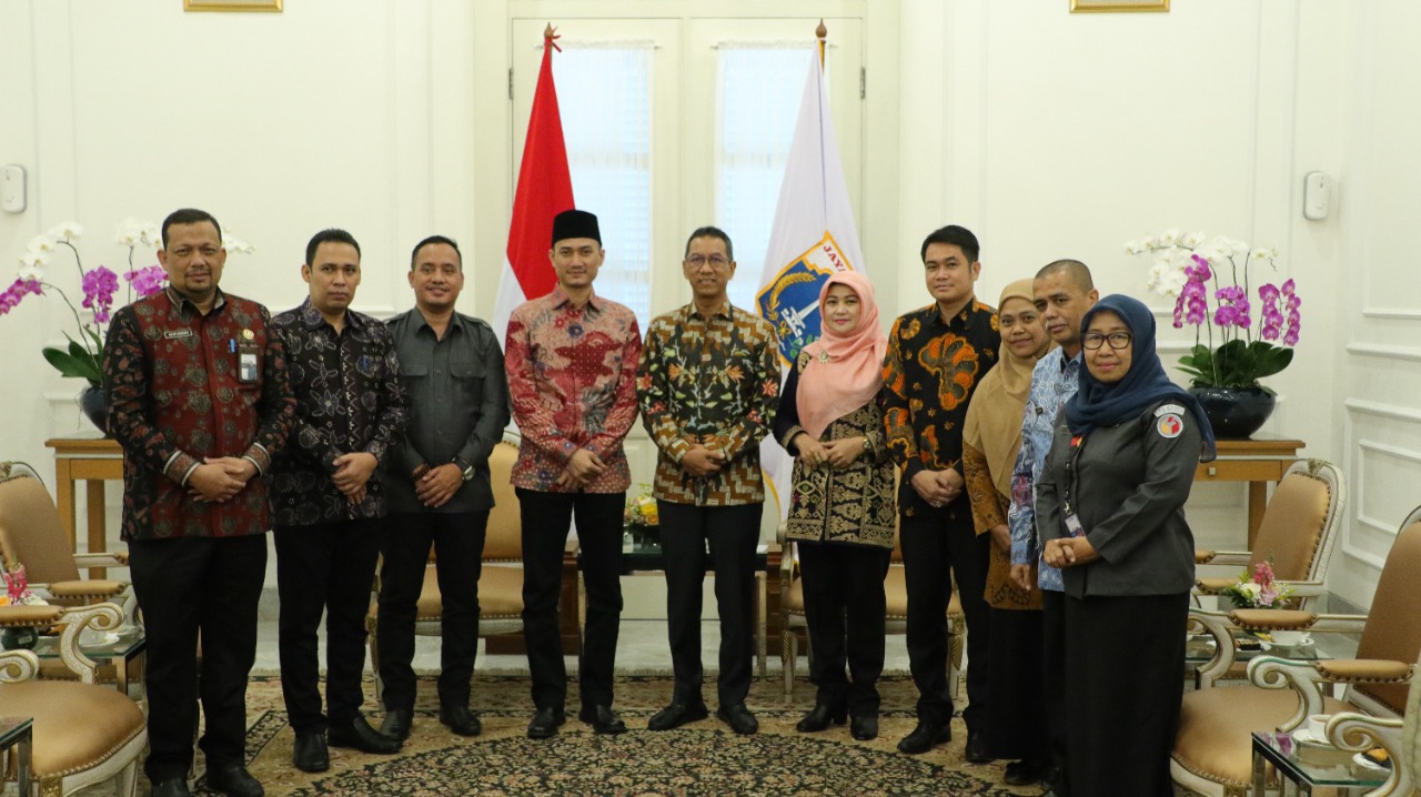 Temui PJ Gubernur, Bawaslu Provinsi DKI Jakarta Melakukan Koordinasi Dengan Pemprov DKI Jakarta Dalam Persiapan Pengawasan Pemilu 2024.