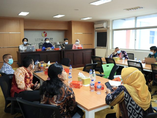 Pelayanan Informasi Sebagai Wujud Keterbukaan Informasi Publik