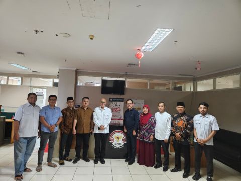 Koordinator Divisi Penyelesaian Sengketa Bawaslu Provinsi DKI Jakarta, Reki Putera Jaya dengan Komisi Penyiaran Indonesia Daerah Jakarta