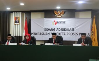 Bawaslu Provinsi DKI Jakarta Menggelar Sidang Adjudikasi Dengan Agenda Pembacaan Putusan Pemohon Jamson Frans Gultom