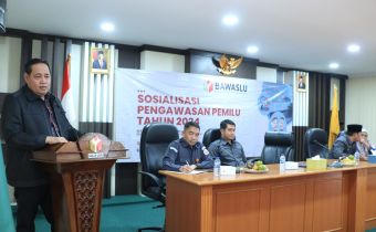 Sosialisasi Pengawasan Pemilu, Herwyn Sampaikan Isu Krusial Pemilu dan Pemilihan Serentak 2024  Â 