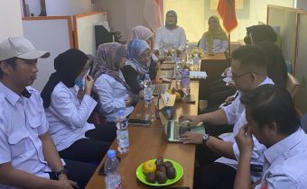 BerSIAP (Bersinergi, Integritas, Aktif dan Profesional), Bawaslu Provinsi DKI Jakarta Laksanakan Monitoring Evaluasi Kinerja di Bawaslu Kabupaten Kepulauan Seribu