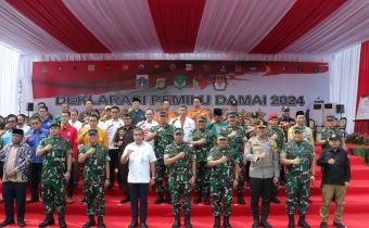 Bawaslu DKI Jakarta Menghadiri Apel dan Deklarasi Pemilu Damai Dalam Rangka Pemilu Tahun 2024