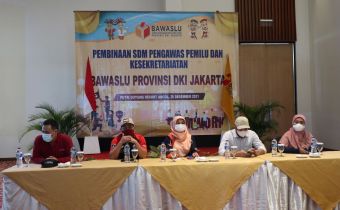 Rakhma Ingin Pengawas Pemilu Terus Tingkatkan Kerjasama Tim dan Disiplin