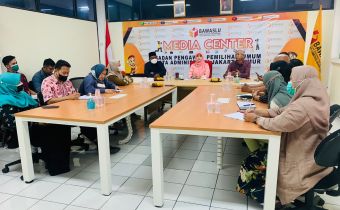 Supermen ke Bawaslu Kota Jakarta Timur, Rakhma : Tahapan Berjalan, Kita Terus Lari Kedepan  Â 