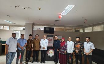 Koordinator Divisi Penyelesaian Sengketa Bawaslu Provinsi DKI Jakarta, Reki Putera Jaya dengan Komisi Penyiaran Indonesia Daerah Jakarta